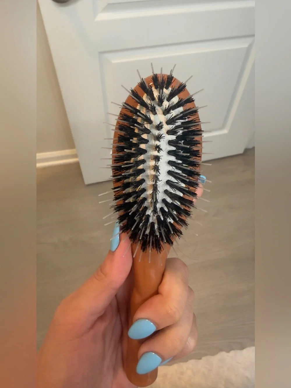 La Bonne Brosse N.02 The Care & Detangling HairBrush The Essential Terracotta